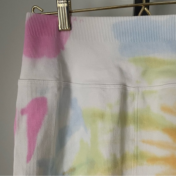 Spiritual Gangster Tie Dye Pastel Swirl Ribbed Bike Shorts Size Medium Large - Picture 3 of 6